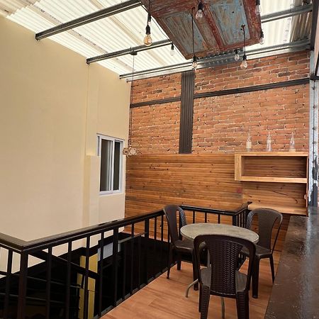 C&M Exclusive Private Rooms Quetzaltenango Eksteriør billede