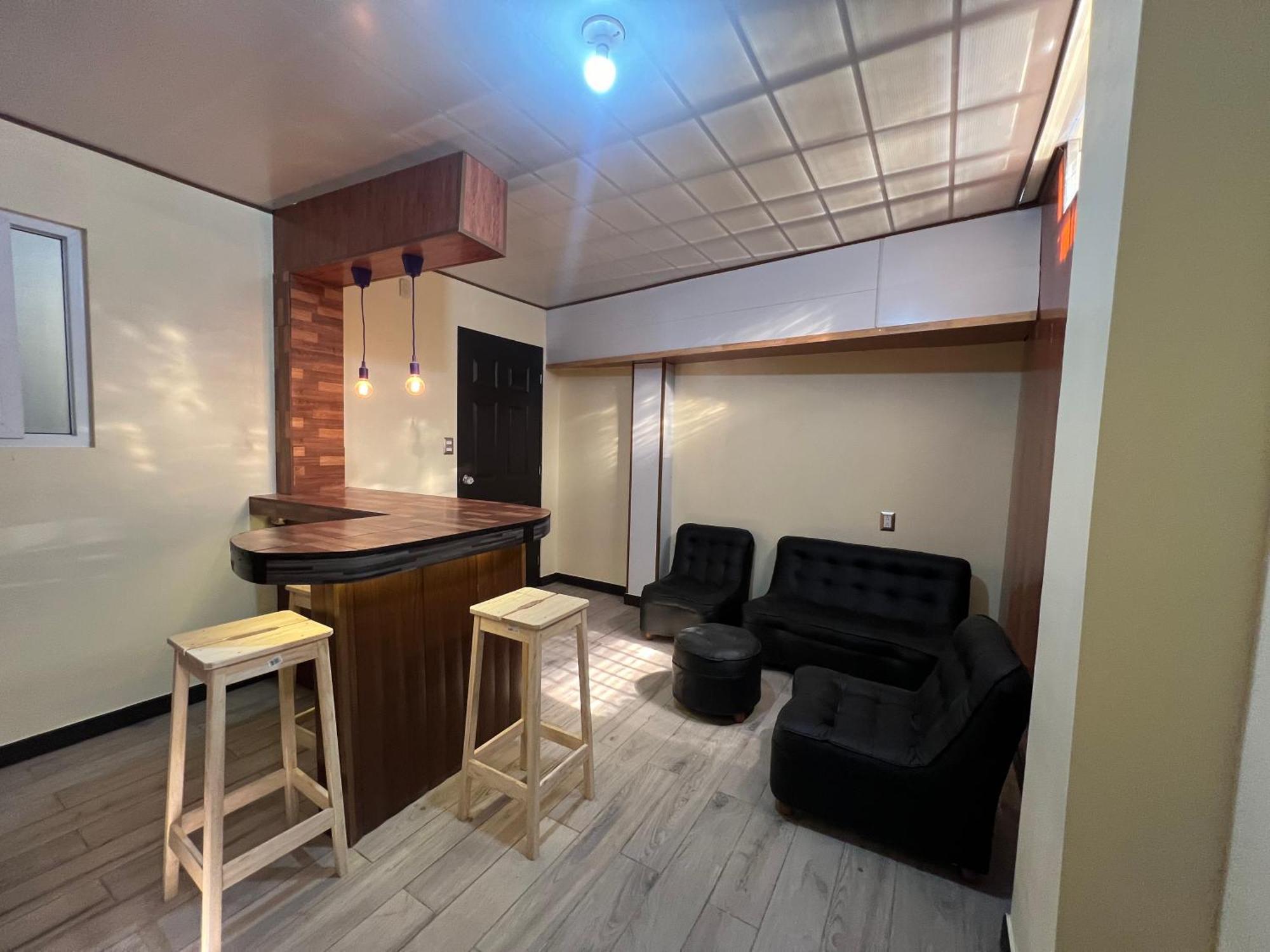 C&M Exclusive Private Rooms Quetzaltenango Eksteriør billede