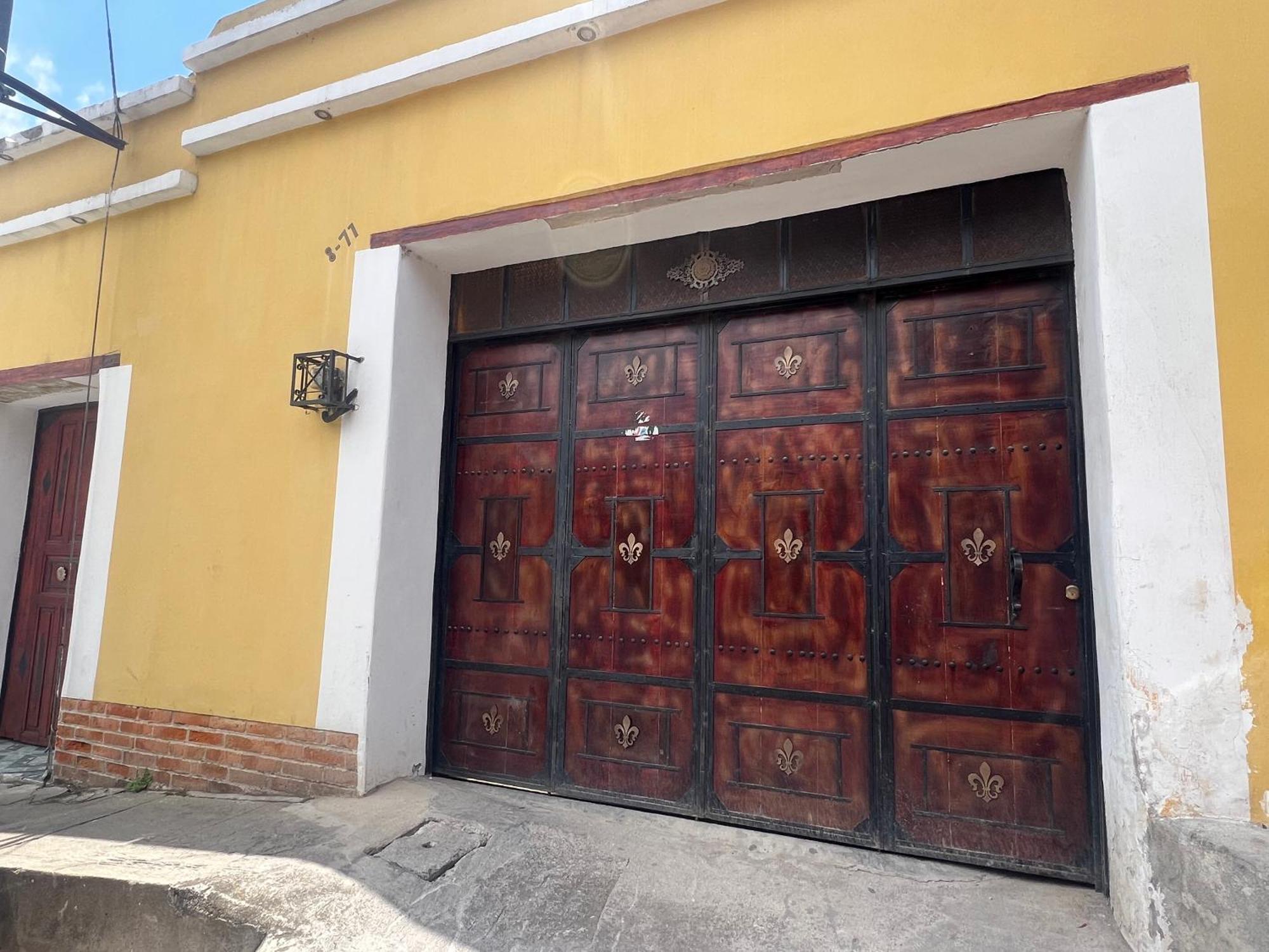 C&M Exclusive Private Rooms Quetzaltenango Eksteriør billede
