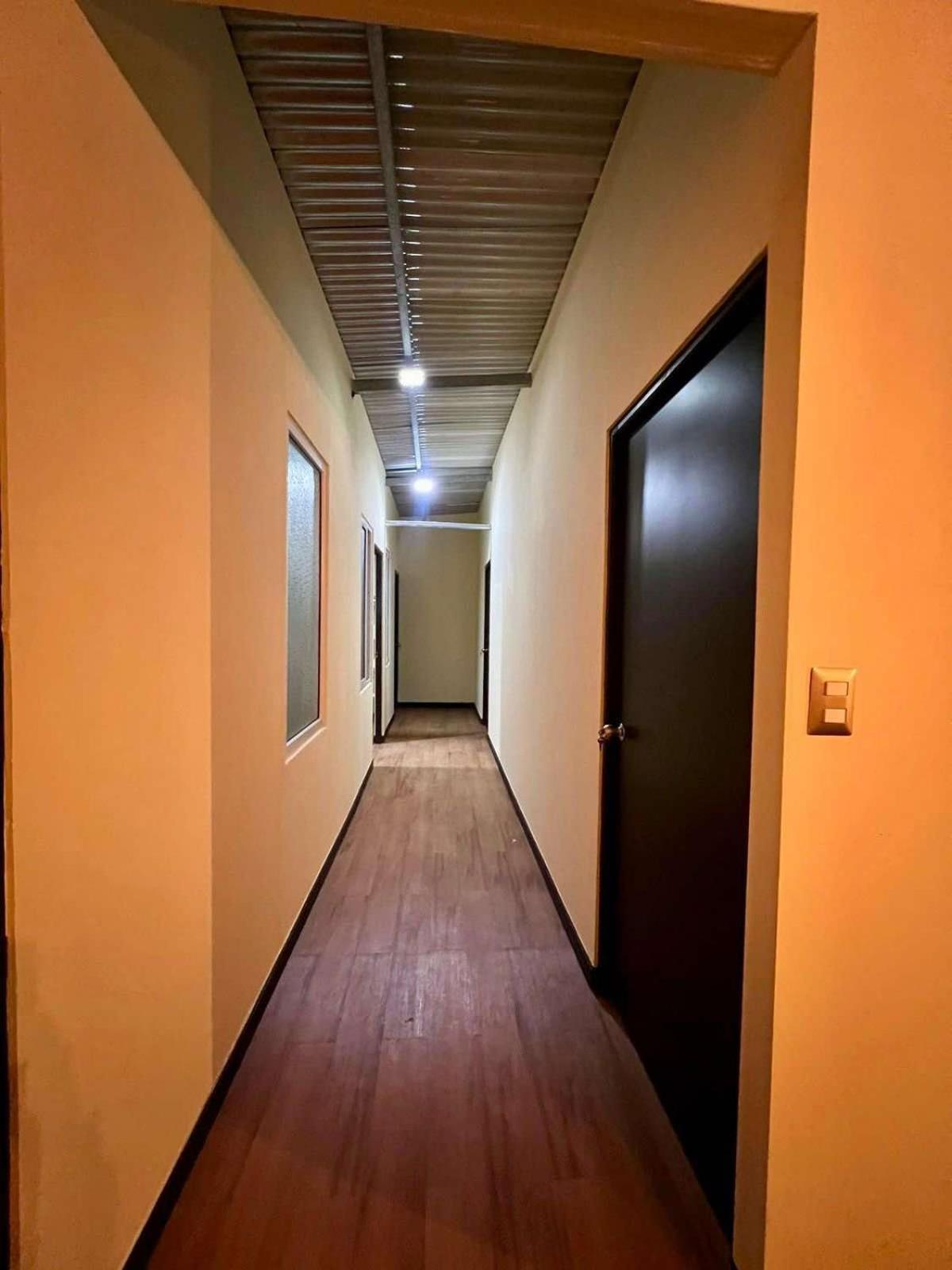 C&M Exclusive Private Rooms Quetzaltenango Eksteriør billede